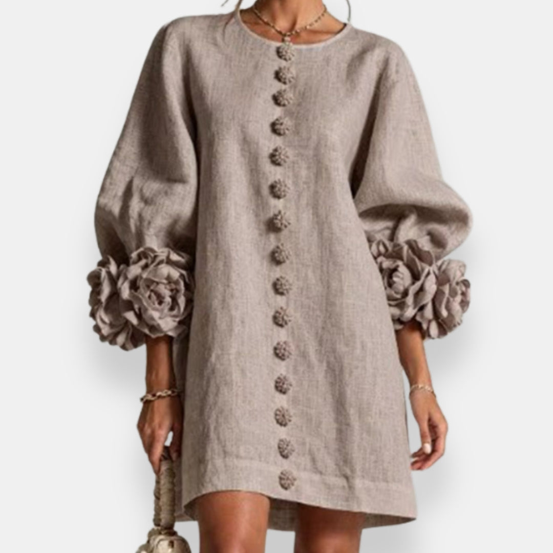 Marina | Vestido con flores en relieve